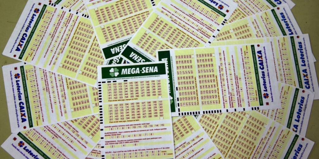 Mega-Sena não tem ganhadores e prêmio fica acumulado em R$ 10 milhões Mega-Sena não tem ganhadores e prêmio fica acumulado em R$ 10 milhões