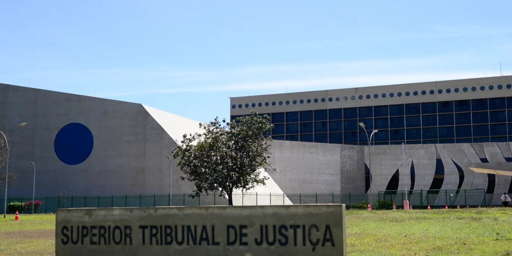 STJ permite quebra de sigilo bancário para cálculo de pensão STJ permite quebra de sigilo bancário para cálculo de pensão